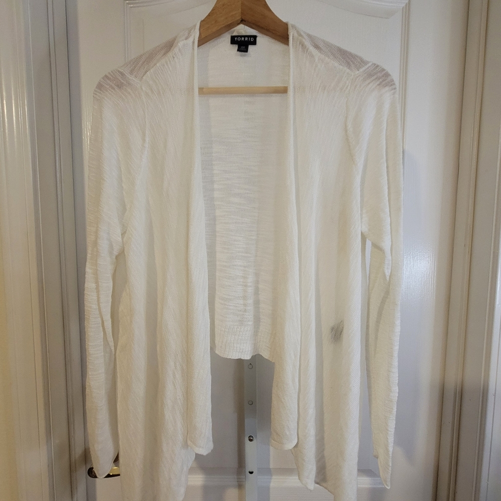 Torrid White Knit Cardigan 00 - Picture 2 of 7